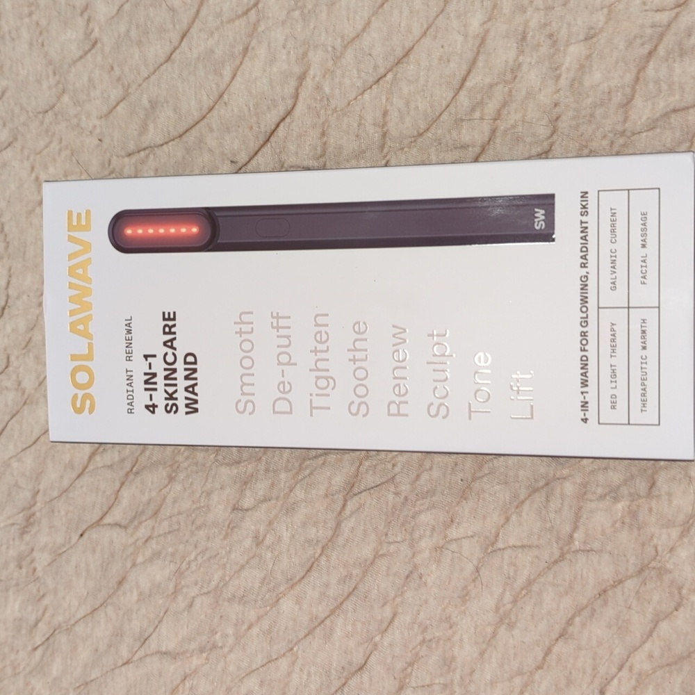 Solawave Radiant Renewal 4-In-1 Skincare Wand